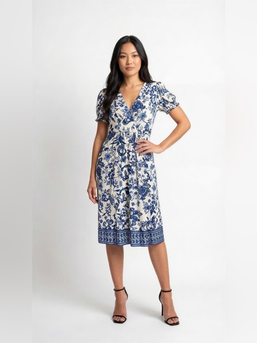 SHEIN Lightweight White and Blue Floral Midi Dress with Short Sleeves